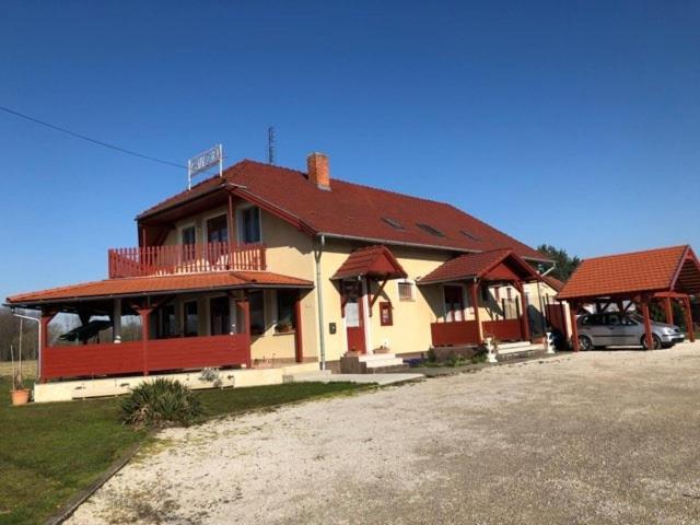 Vadvirág vendégház Lenti Exterior foto